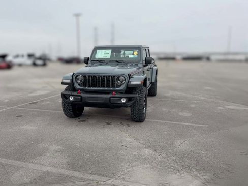 New 2026 Jeep Gladiator Rubicon image 3