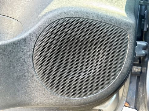 Used 2023 Nissan Leaf SV Plus image 20