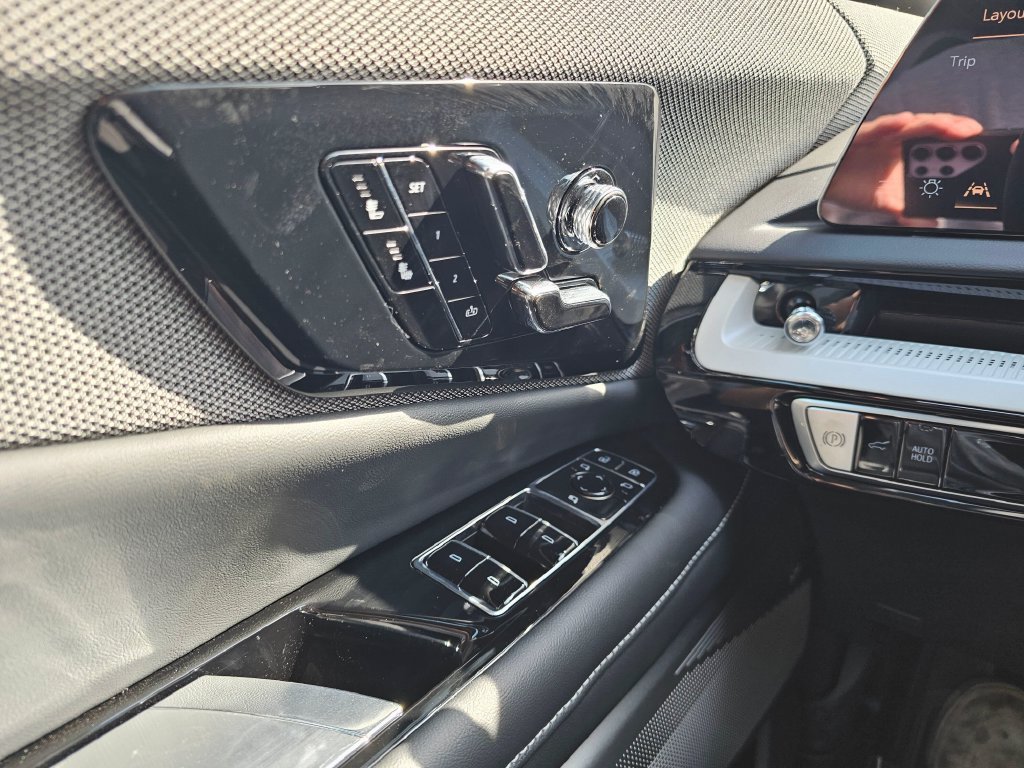 New 2027 Cadillac Optiq Sport AWD/4WD image 33
