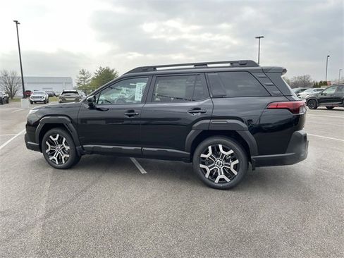 New 2026 Subaru Outback Touring XT image 3