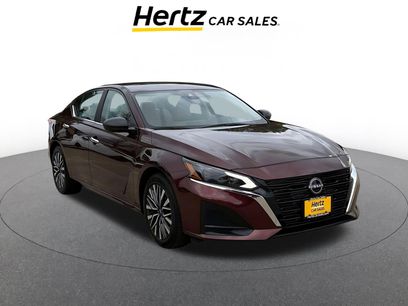 Used 2025 Nissan Altima 2.5 SV