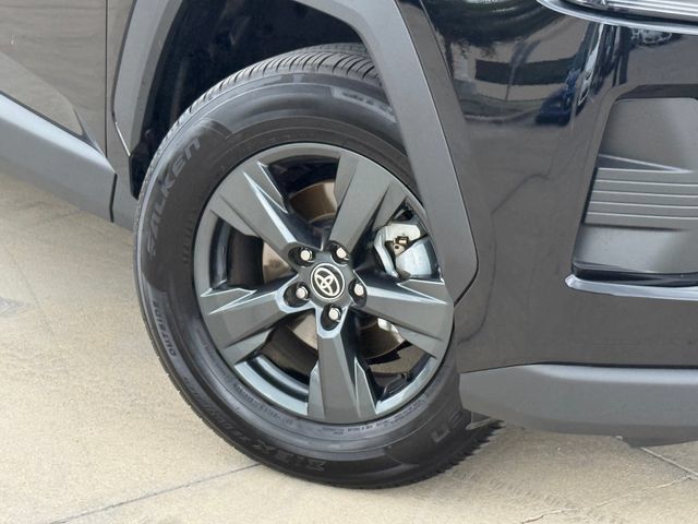 Used 2026 Toyota RAV4 LE FWD image 4