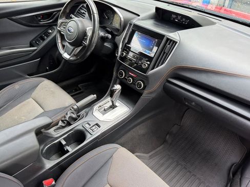 Used 2021 Subaru Crosstrek 2.0i Premium w/ Moonroof Package AWD/4WD image 18