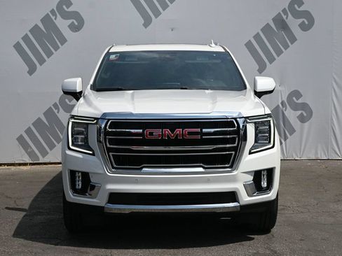 Used 2023 GMC Yukon SLT RWD image 2