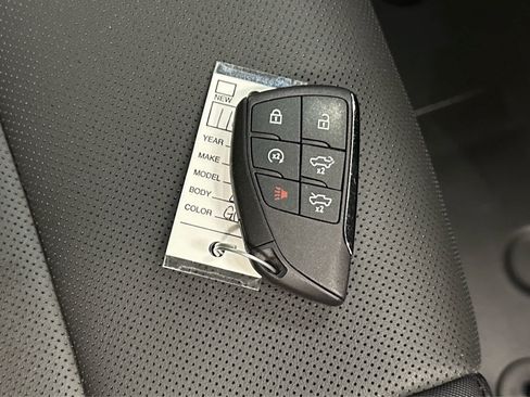 Used 2025 GMC Hummer EV 3X AWD/4WD image 37