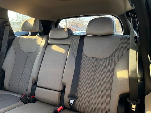 Used 2023 Hyundai Santa Fe SEL image 26