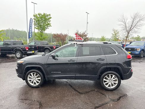 Used 2014 Jeep Cherokee Limited w/ Luxury Group AWD/4WD image 9