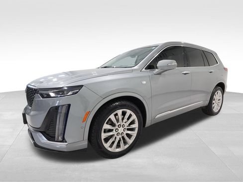 Used 2023 Cadillac XT6 Premium Luxury w/ Technology Package AWD/4WD image 8