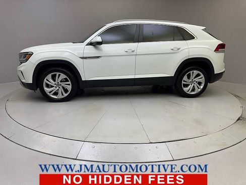 Used 2020 Volkswagen Atlas Cross Sport SEL AWD/4WD image 2