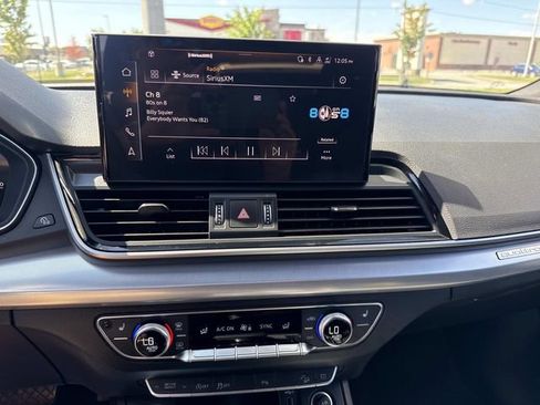 Used 2025 Audi Q5 2.0T Premium image 25