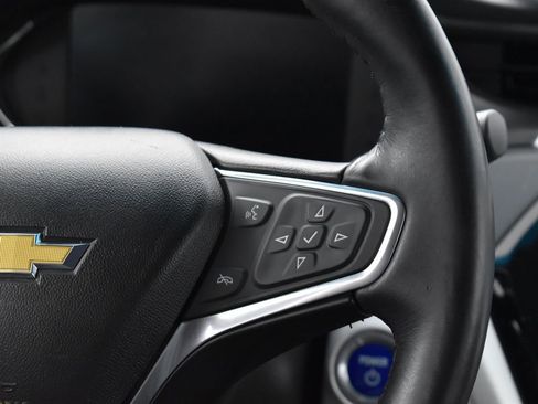 Used 2017 Chevrolet Bolt Premier w/ Driver Confidence II Package image 19