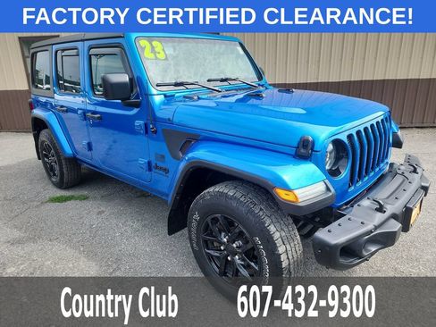 Used 2023 Jeep Wrangler Unlimited Sport w/ LED Headlamp & Fog Lamp Group AWD/4WD image 2