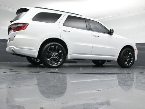 Used 2023 Dodge Durango GT AWD/4WD image 44