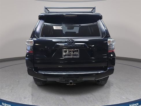 Used 2020 Toyota 4Runner Venture w/ Moonroof Package image 7