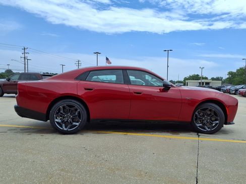 New 2026 Dodge Charger R/T w/ Driver Convenience Group AWD/4WD image 27