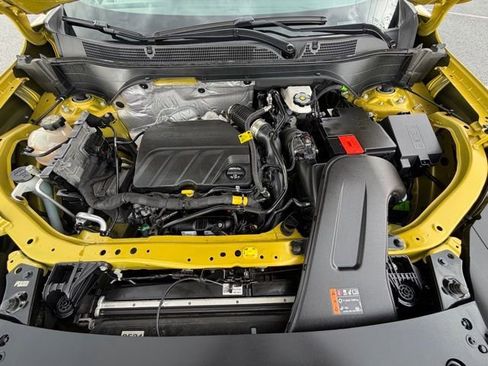 Used 2024 Chevrolet Trax RS w/ Driver Confidence Package image 19