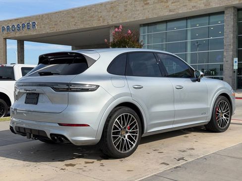 Used 2021 Porsche Cayenne GTS AWD/4WD image 19