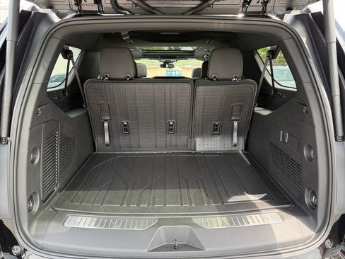 New 2026 Chevrolet Suburban RST w/ Sun And Tow Package AWD/4WD image 28