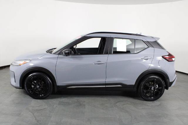 Certified 2022 Nissan Kicks SR w/ Interior Electronics Package FWD image 14