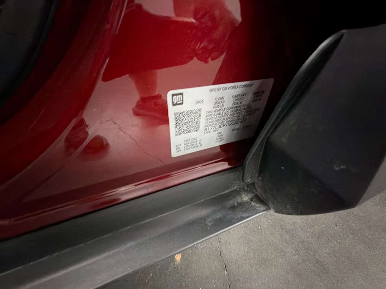 Certified 2025 Chevrolet Trax RS w/ Sunroof Package FWD image 31
