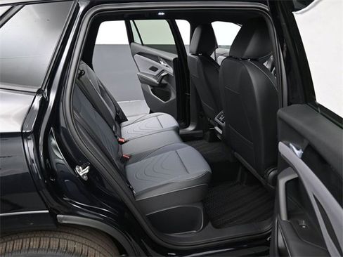 New 2026 Volkswagen Tiguan SE R-Line image 13