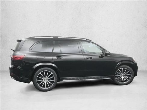 New 2026 Mercedes-Benz GLS 580 4MATIC image 5