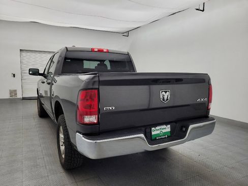 Used 2021 RAM 1500 Classic SLT AWD/4WD image 6