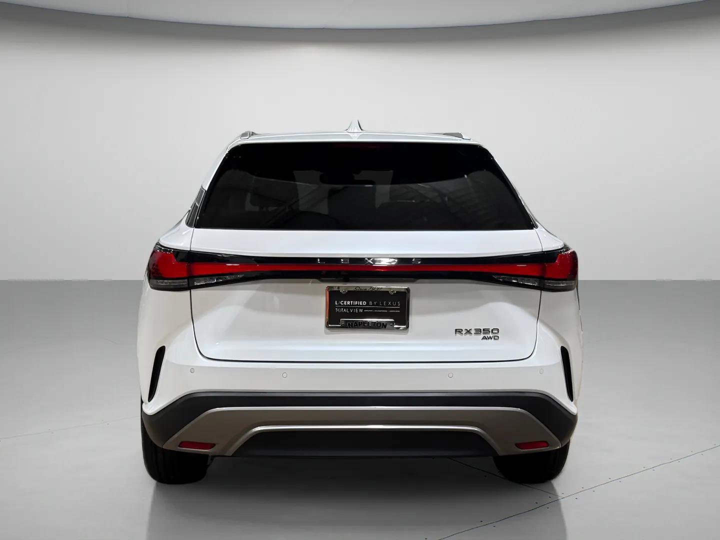 Certified 2023 Lexus RX 350 AWD w/ Accessory Package image 4