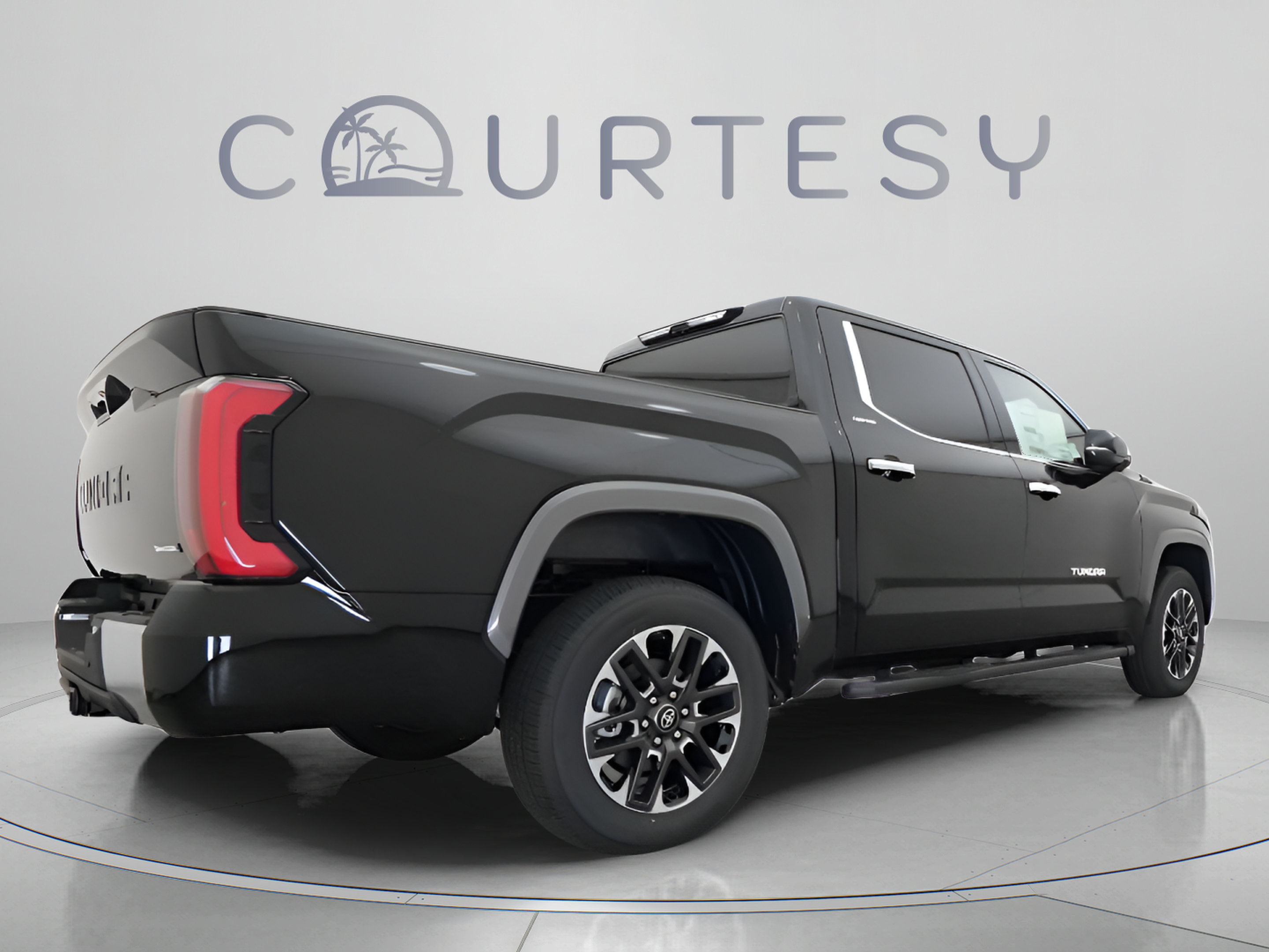 New 2026 Toyota Tundra Limited w/ Limited PVM Package AWD/4WD image 18