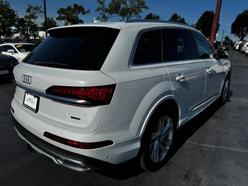 Used 2021 Audi Q7 2.0T Premium Plus w/ Executive Package AWD/4WD image 5