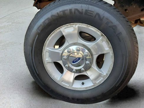 Used 2012 Ford F250 XLT w/ XLT Value Pkg image 28