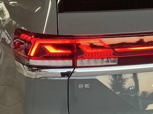 New 2026 Volkswagen Atlas SE FWD image 5