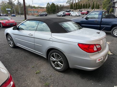 Used 2008 Chrysler Sebring Touring w/ Special Touring Group image 5