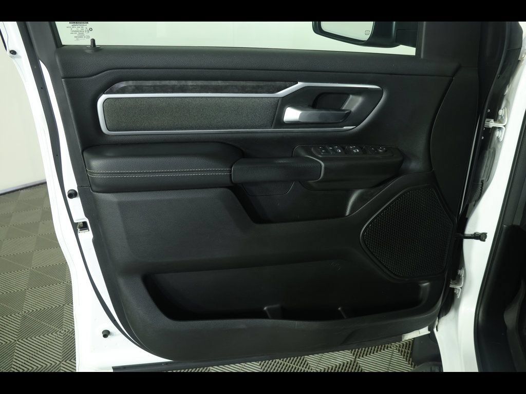 Used 2022 RAM 1500 Big Horn AWD/4WD image 25