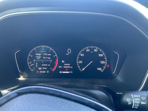 Used 2024 Honda Pilot Touring image 12