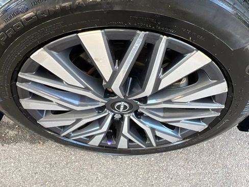 Certified 2023 Nissan Altima 2.5 SV FWD image 34