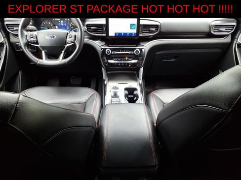 Used 2023 Ford Explorer ST-Line AWD/4WD image 10