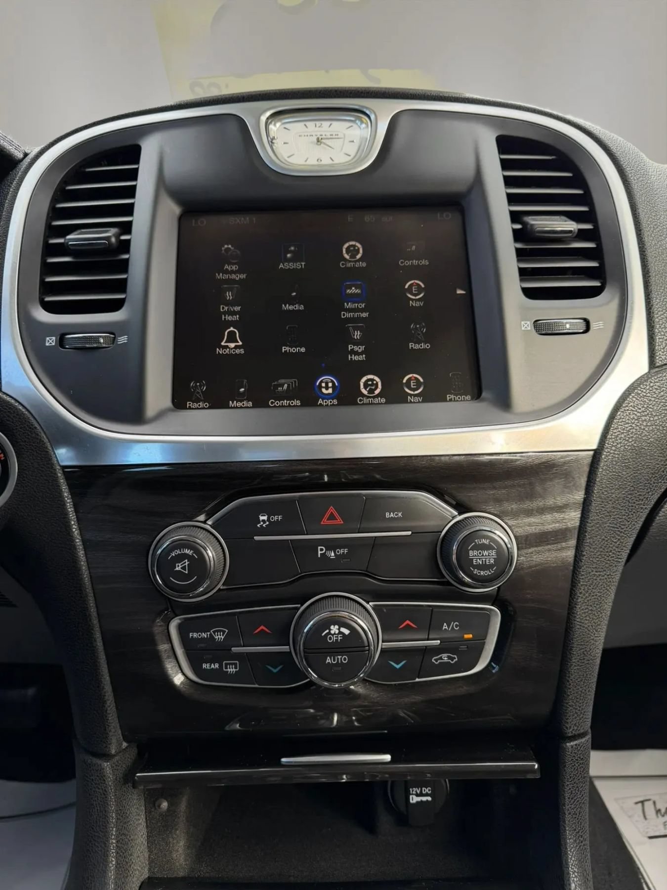 Used 2015 Chrysler 300 Limited w/ 300 Premium Group AWD/4WD image 19