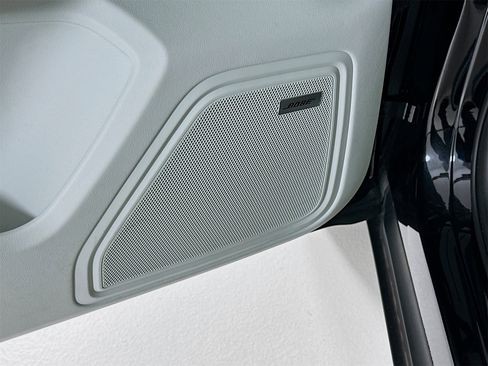 Used 2024 Porsche Macan S image 20