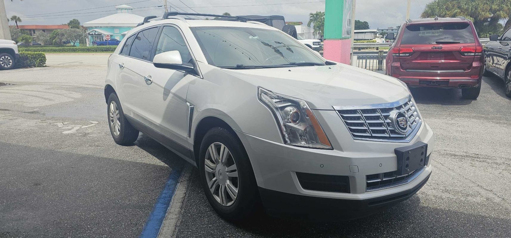 Used 2016 Cadillac SRX Luxury FWD image 7