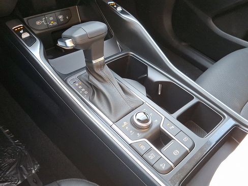 New 2026 Kia Sorento S AWD/4WD image 11