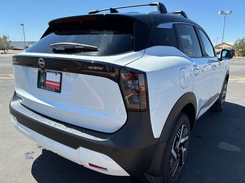New 2026 Nissan Kicks SV w/ Cold Weather Package FWD image 6