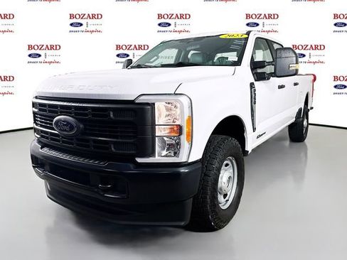 Used 2023 Ford F350 XL image 4