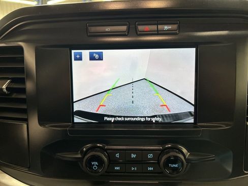 Used 2022 Ford F150 XL image 22