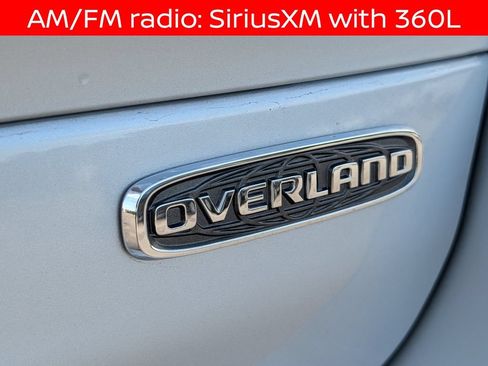 Used 2023 Jeep Grand Cherokee L Overland AWD/4WD image 17