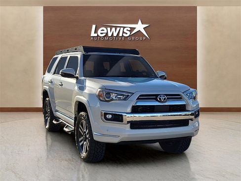 Used 2021 Toyota 4Runner Limited image 6