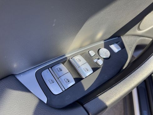 Certified 2023 BMW X3 xDrive30i w/ Premium Package image 15