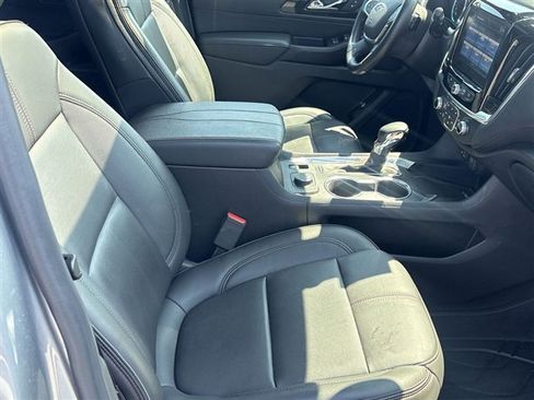 Certified 2023 Chevrolet Traverse RS AWD/4WD image 28