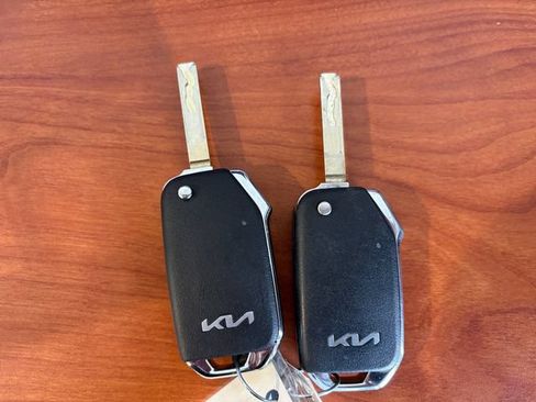 Certified 2023 Kia Soul LX w/ Option Group 015 FWD image 14