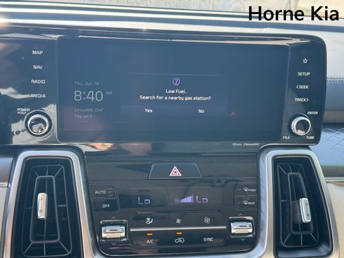 Used 2023 Kia Sorento S FWD image 21